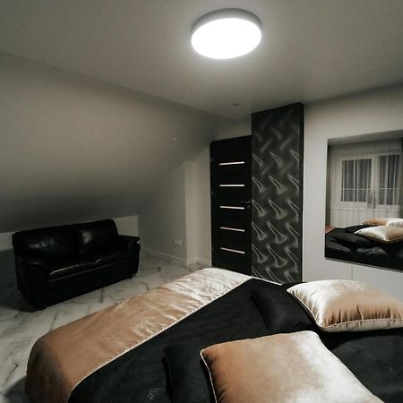 Kiss Apartment Шілутє Екстер'єр фото