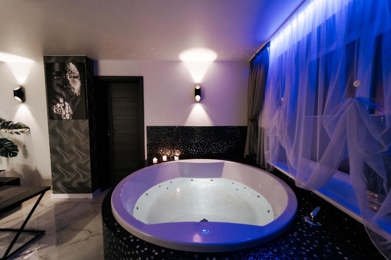 Kiss Apartment Шілутє Екстер'єр фото